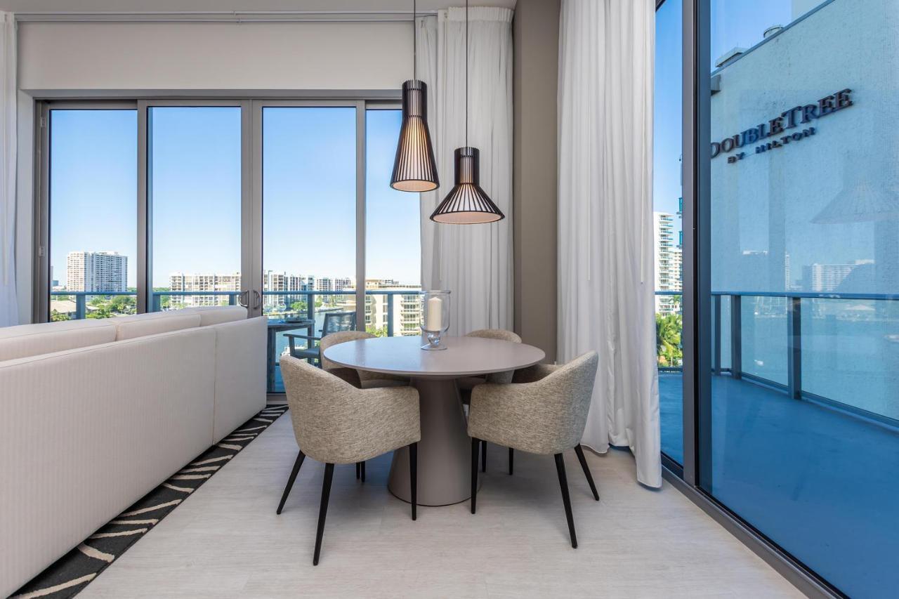 Espectacular Condo Esquina Beach House Hollywood Apartamento Екстериор снимка