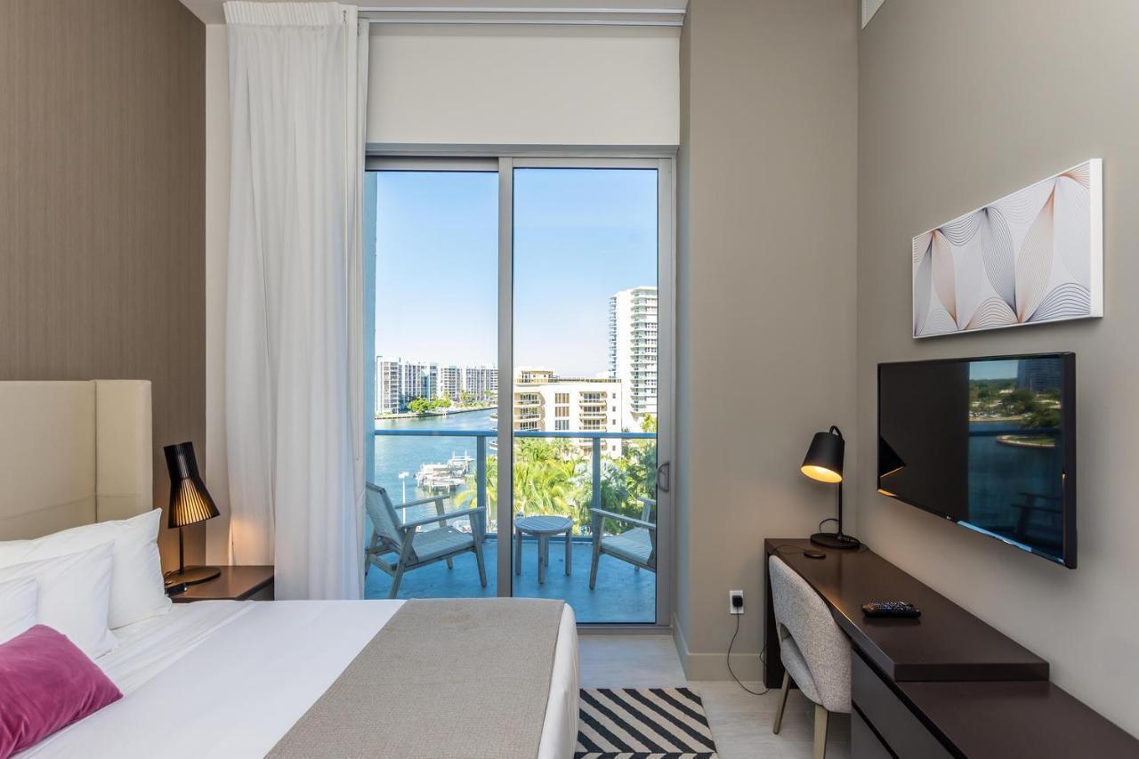 Espectacular Condo Esquina Beach House Hollywood Apartamento Екстериор снимка